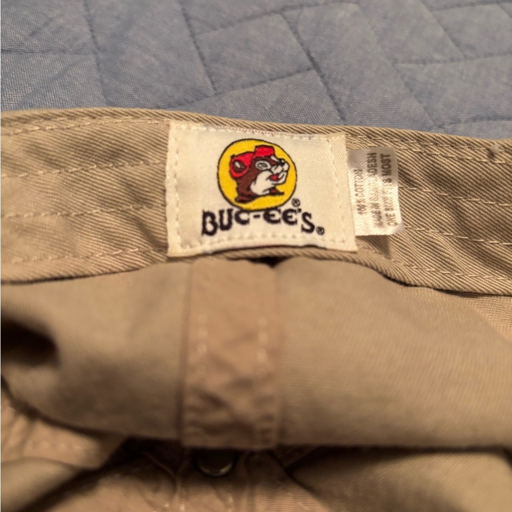 Buc-ees Hat Cap Mens Adjustable Tan Embroidered Logo - Picture 3 of 5